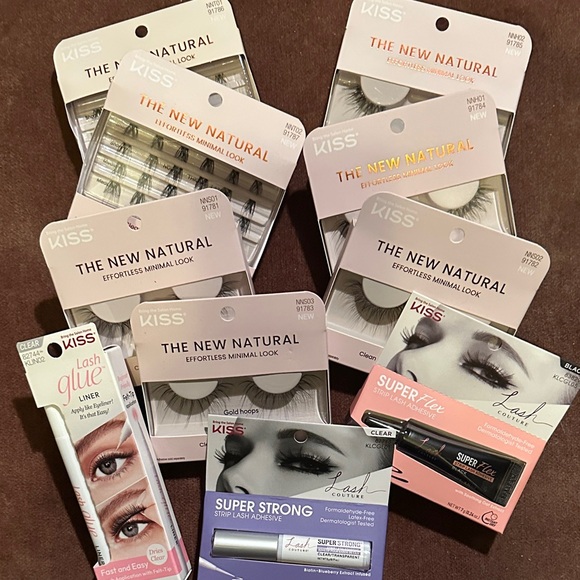KISS The New Natural Lash Collection with Black Lashes and Super Strong Glue - Picture 1 of 4